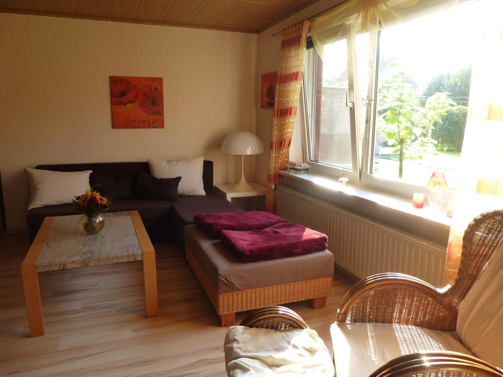 Ferienwohnung Stoeterau - Ebenerdige Fewo Mit Sonnenterrasse Erfde Exterior photo